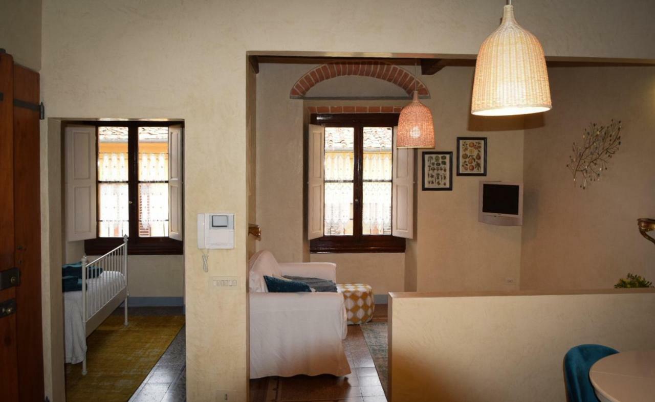 Calzaiuoli Luxury And Characteristic * Florenz