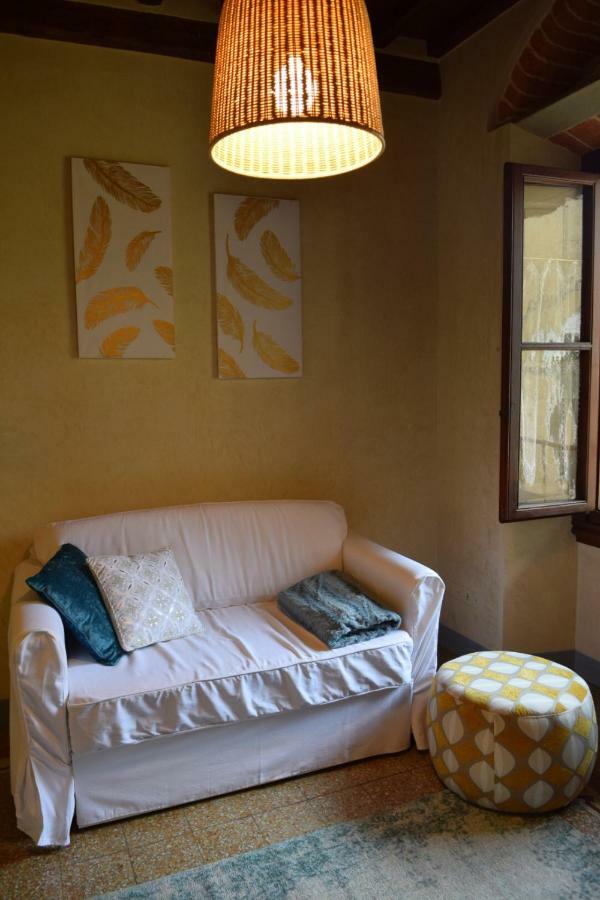 Calzaiuoli Luxury&characteristic * Florence